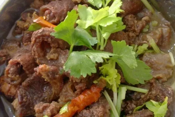 一家濒临倒闭的牛肉馆，如何在生死边缘又被救活？.png